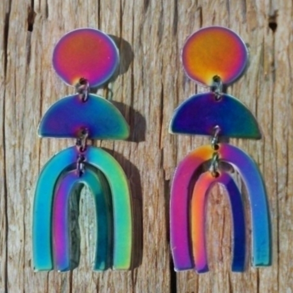 MODCLOTH METAL HOLOGRAPHIC DROP DANGLE EARRINGS 2